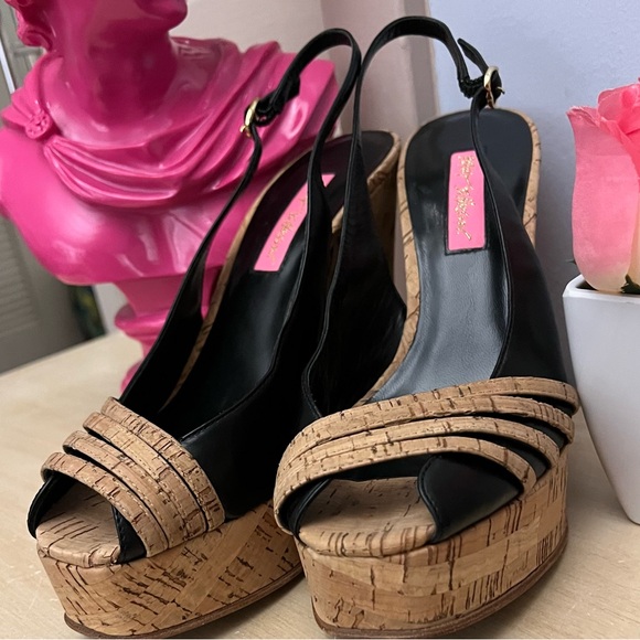 đź’—NWOT BETSEY JOHNSON WEDGESđź’— - Picture 12 of 16